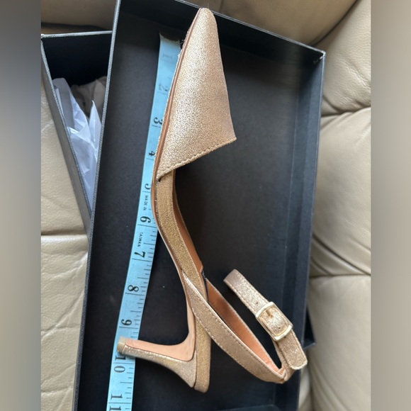 Steven by Steve Madden Caydence Dusty Gold Sparkle Kitten Heel Pumps Sz 6.5 - Picture 9 of 10